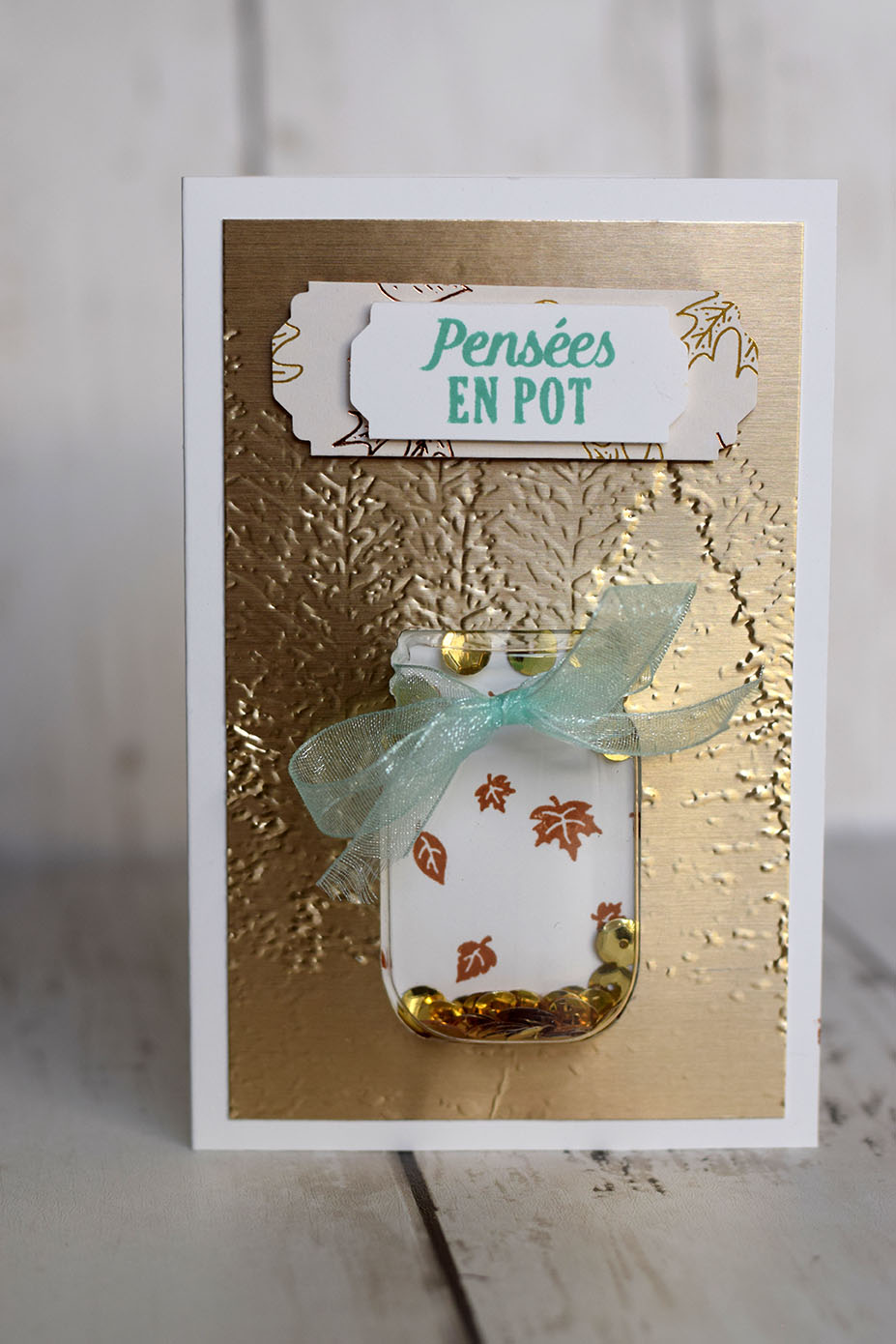 trois cartes dans leur boite paper pumpkin-5