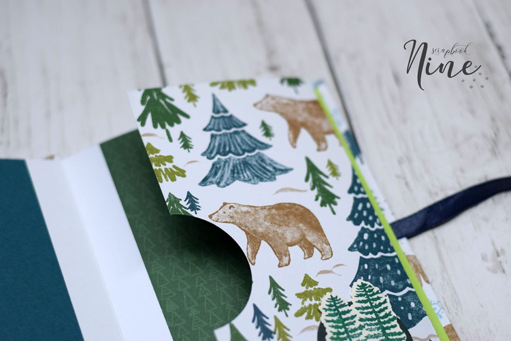 album de noel en 6 page avec couverture cartonnée 4