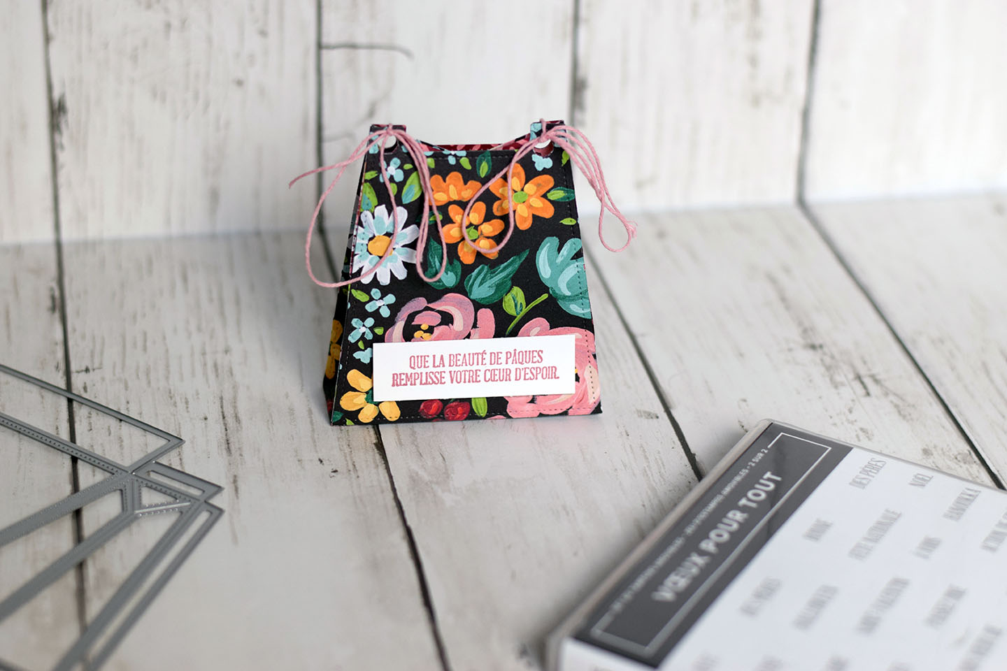 mini sac scrapbooking pour chocolats paques