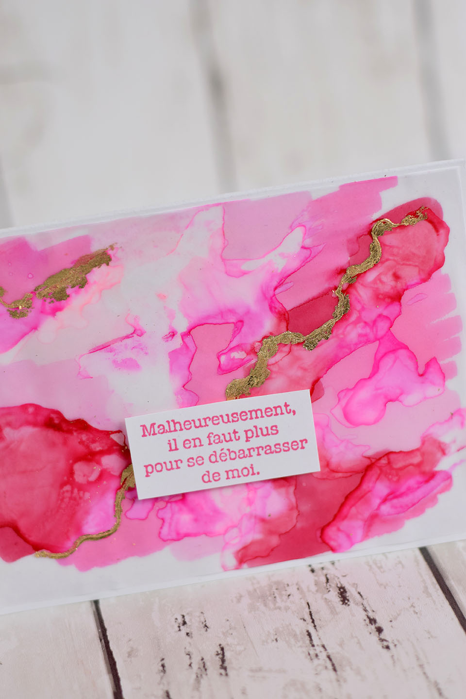 Carte scrapbooking avec fond vélin colorisé aux feutres à alcool Stampin'Blends