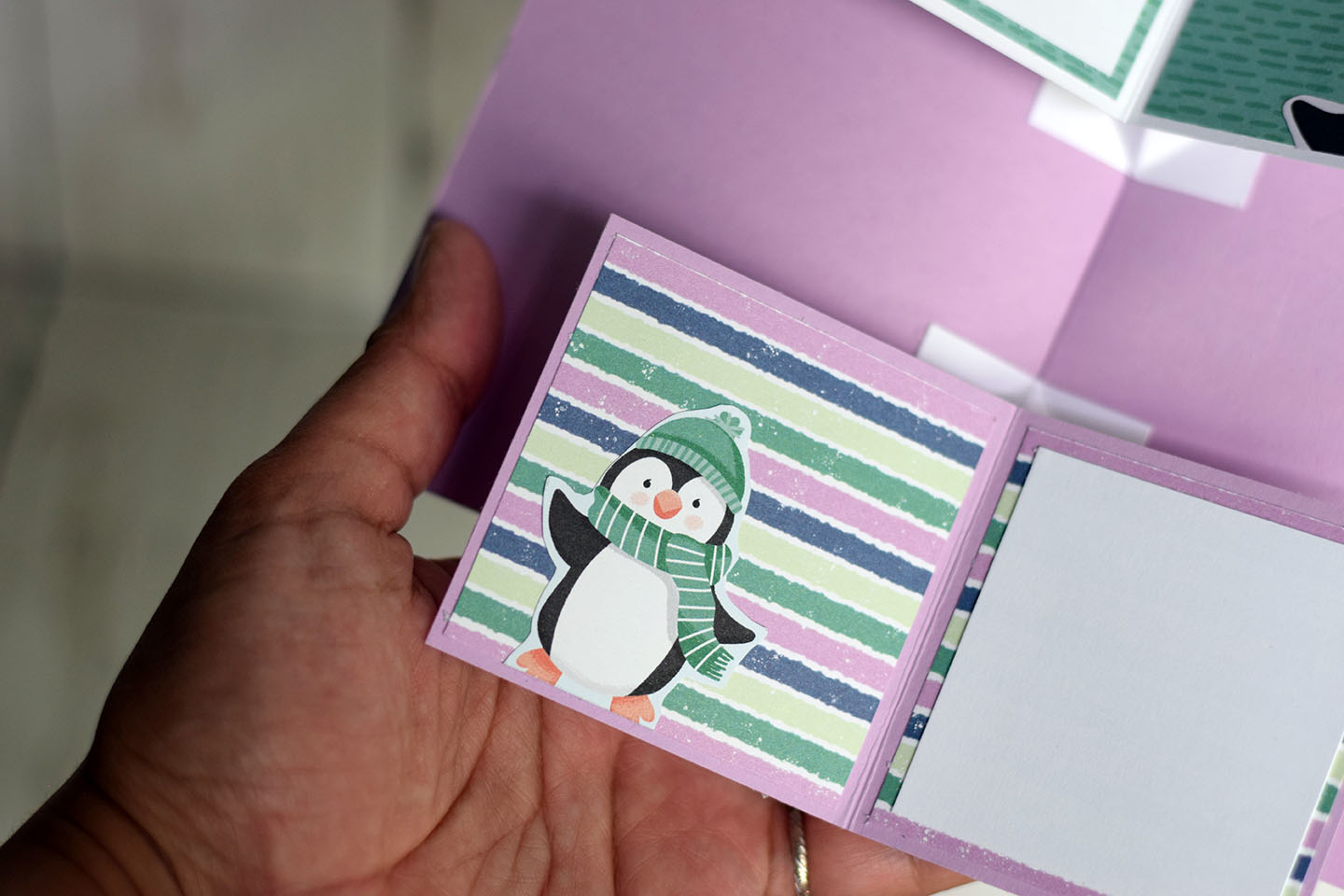 carte popup double plateforme avec message - mécanisme déployé