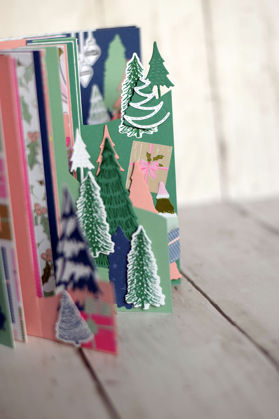 Mini-album enveloppe décembre avec enveloppes numérotées et photos quotidien Noël