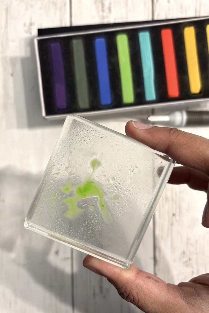 transformer des pastels secs en pigments en poudre 5