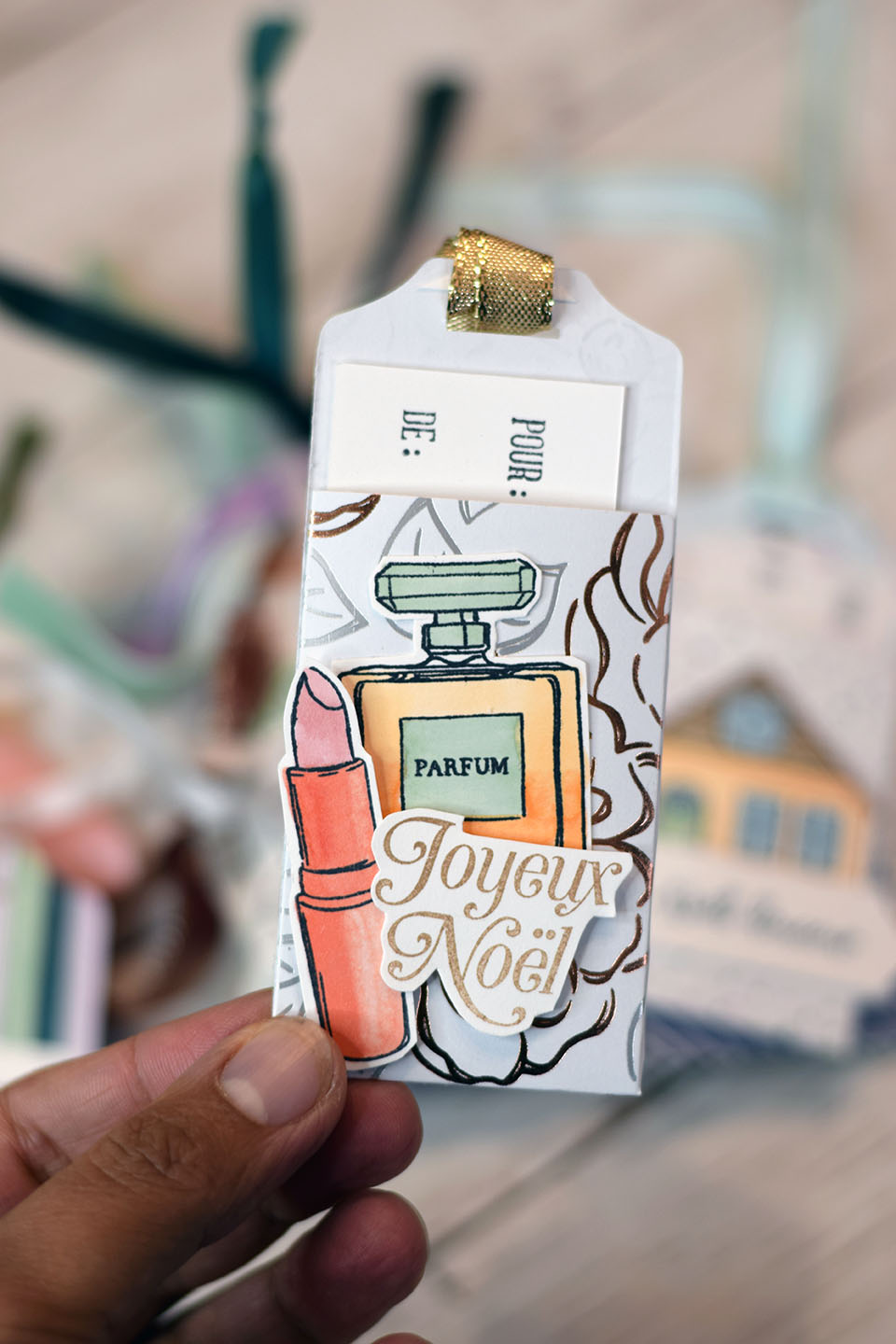 Étiquette de Noël coloriée aux marqueurs alcool Stampin'Blends