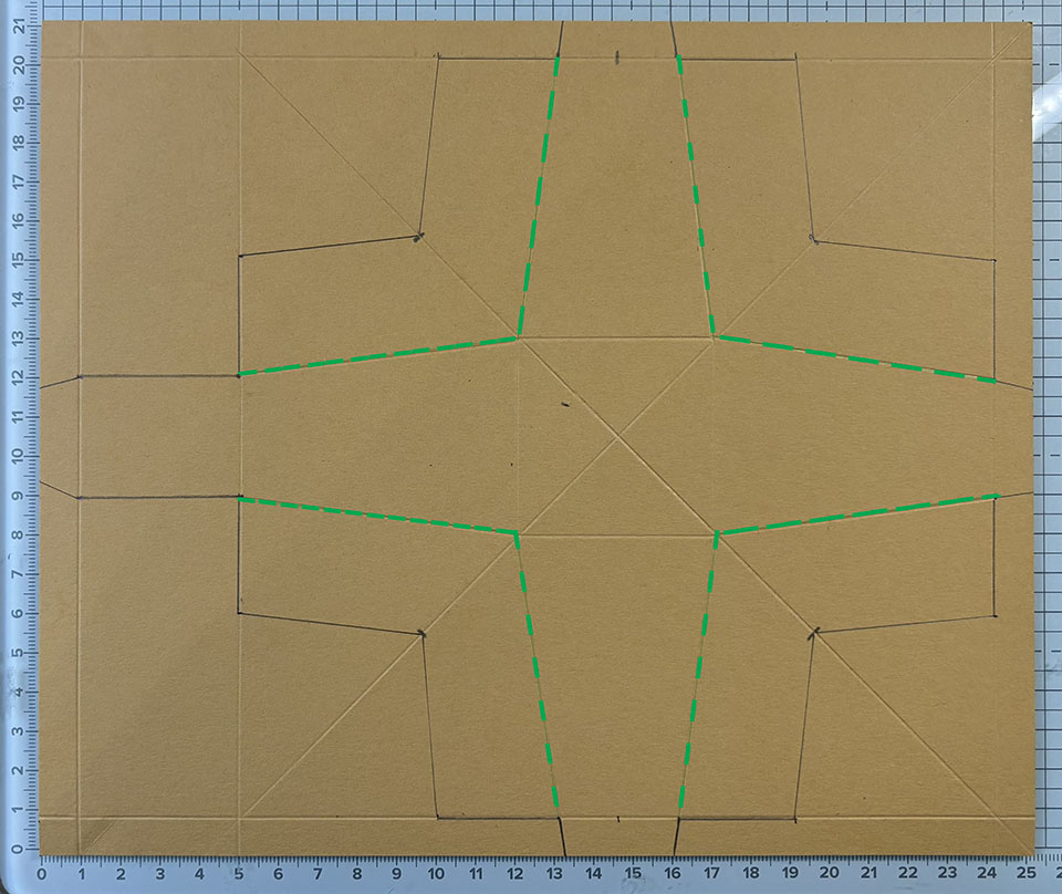 boite-trapeze-decoupe-languettes