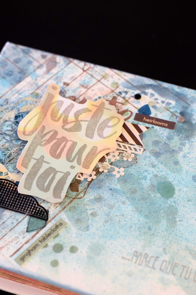 Technique spray encre sur pochoir scrapbooking vaporisateur Stampin Spritzers effet brumisé grunge