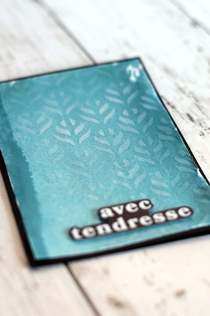 Technique cyanotype scrapbooking pochoir maison négatif feuilles contraste zones exposées protégées vintage