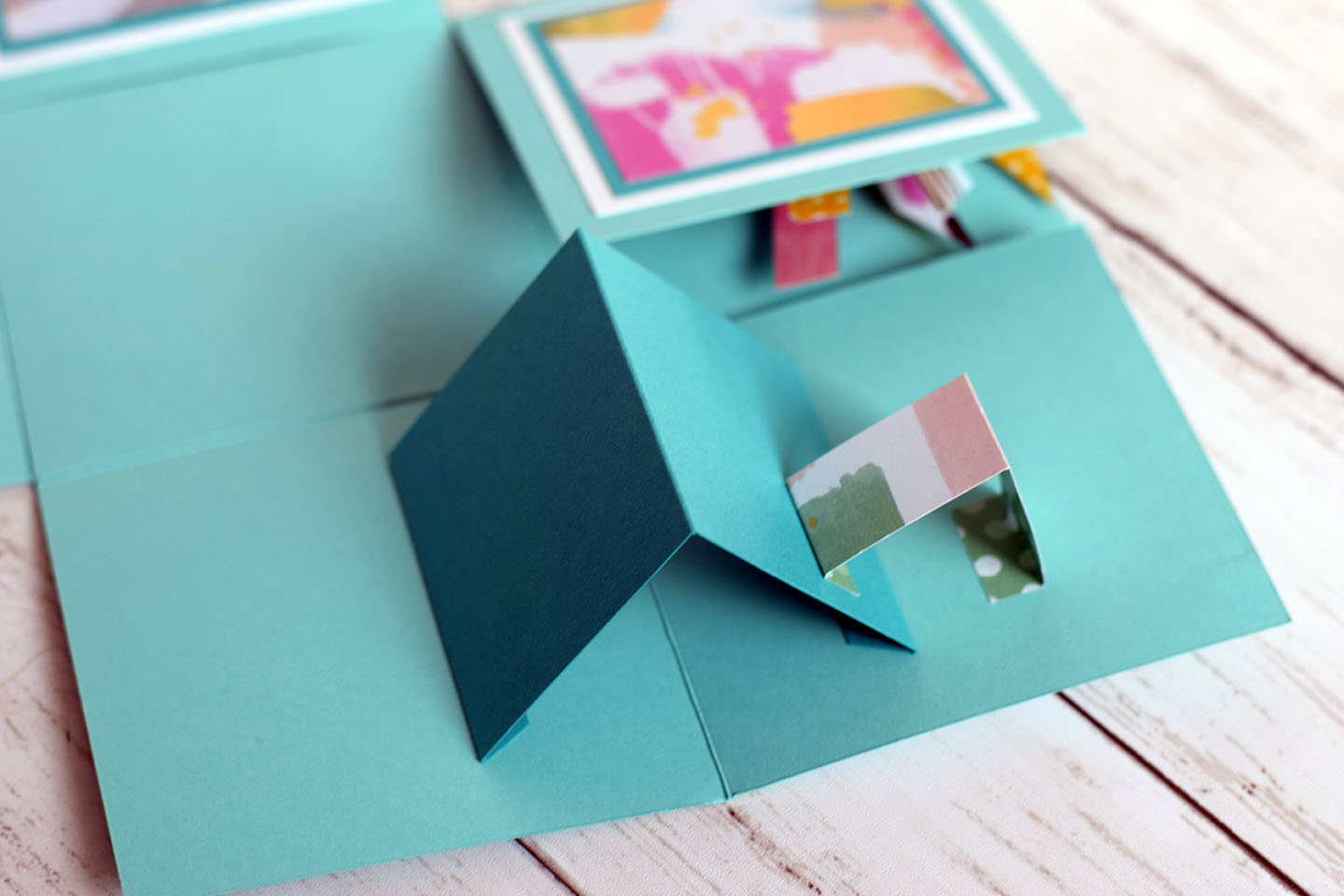 boite-a-explosion-popup-4