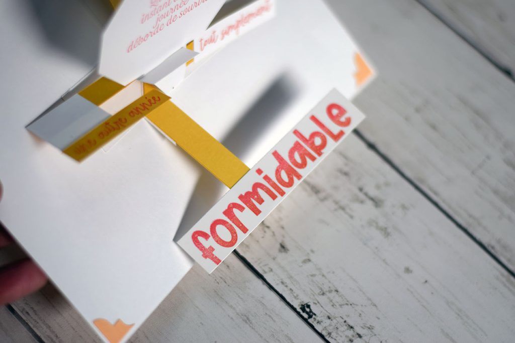 carte popup avec des mots 2