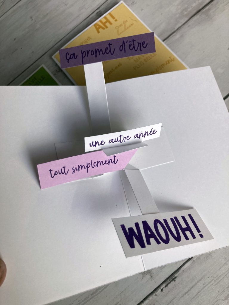 carte popup mots mélangés 3
