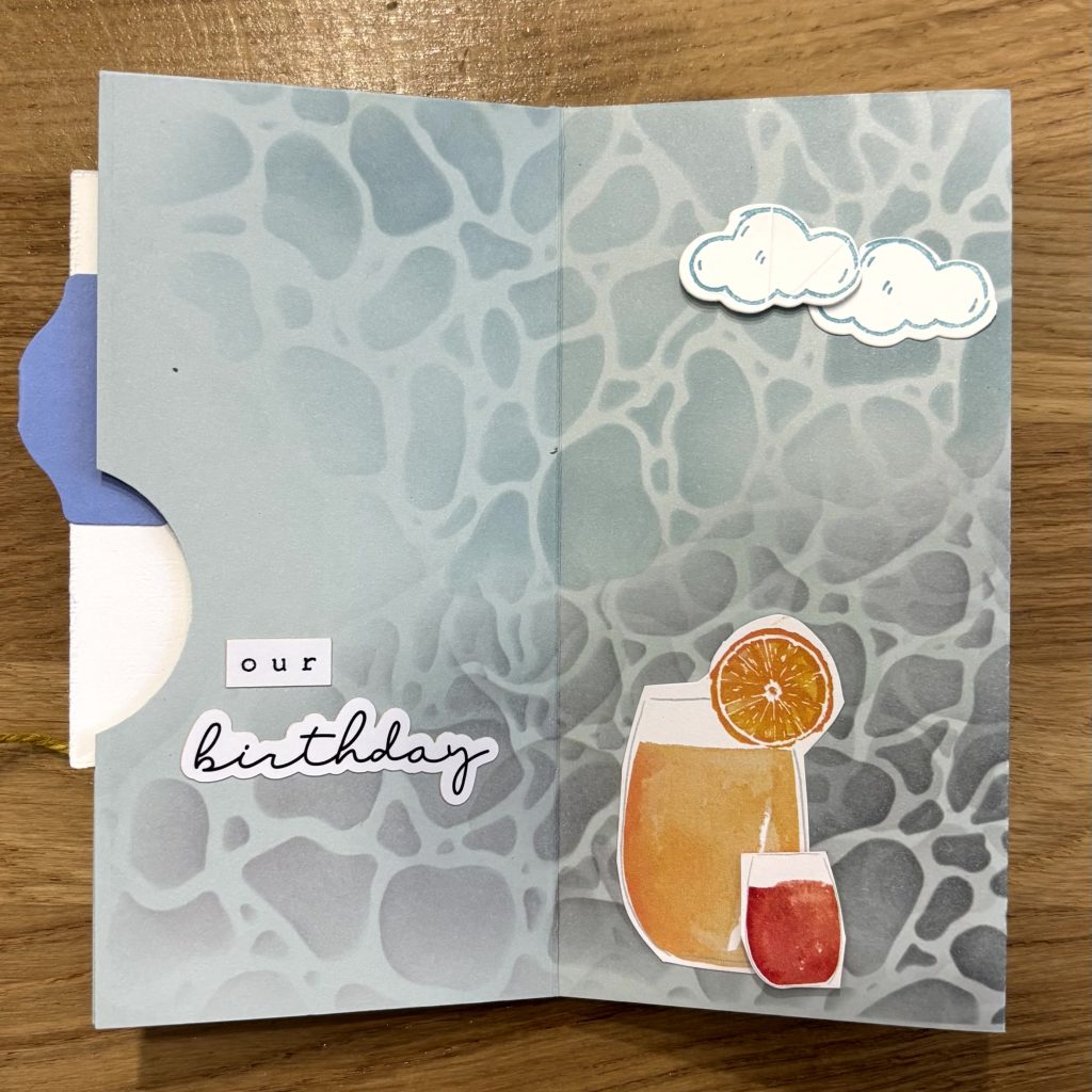 mini album thème anniversaire avec boisson et embellissements