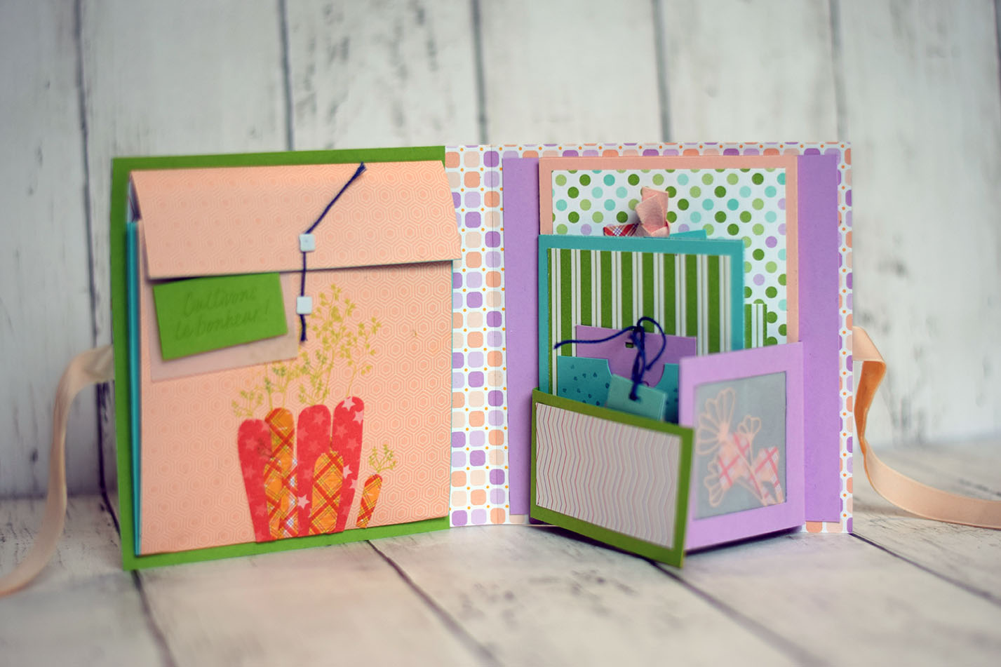 kit-creatif-mini-album-couleur-vichy-à-cachette-et-tags-20