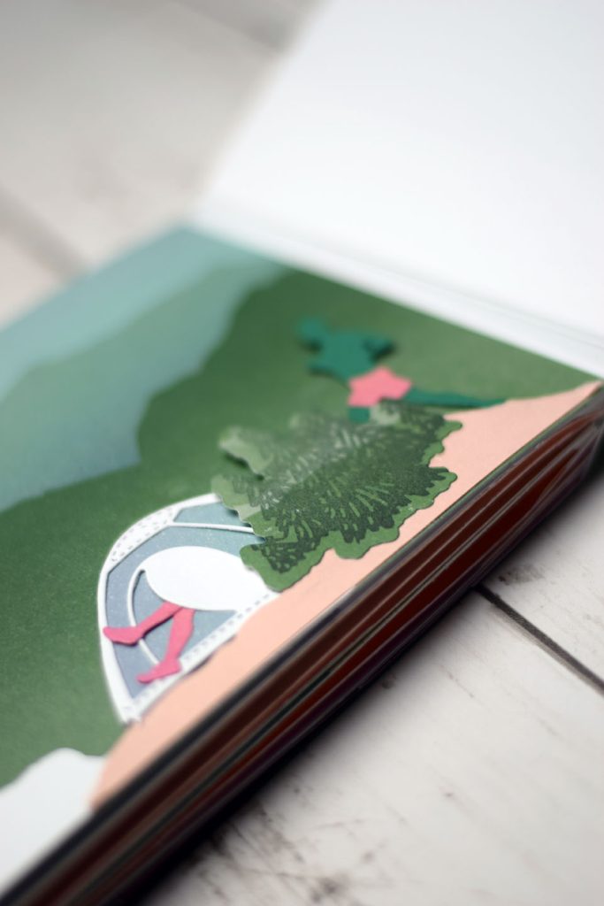 mini album diorama dans son étui 2