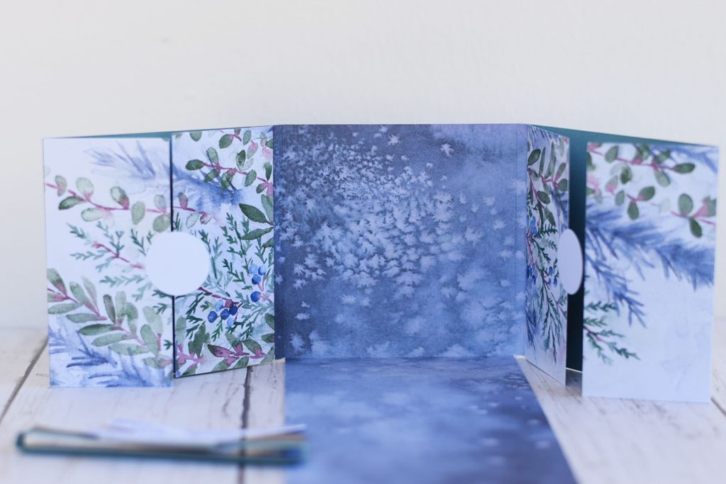 mini album souvenirs avec des plis et des cachettes 6