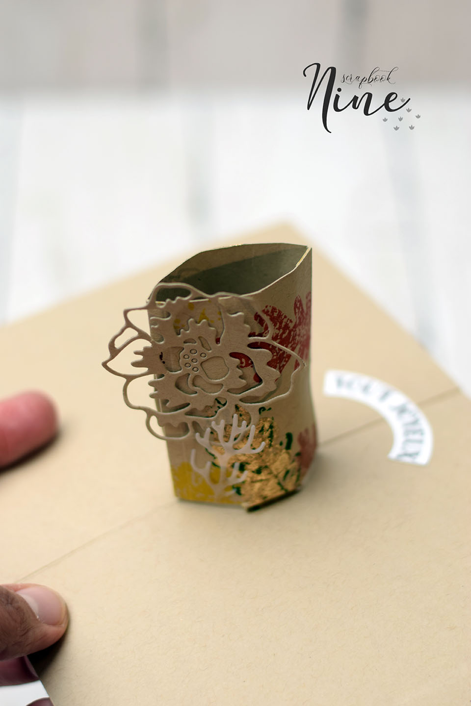 carte popup tronc d’arbre dans la foret (3)
