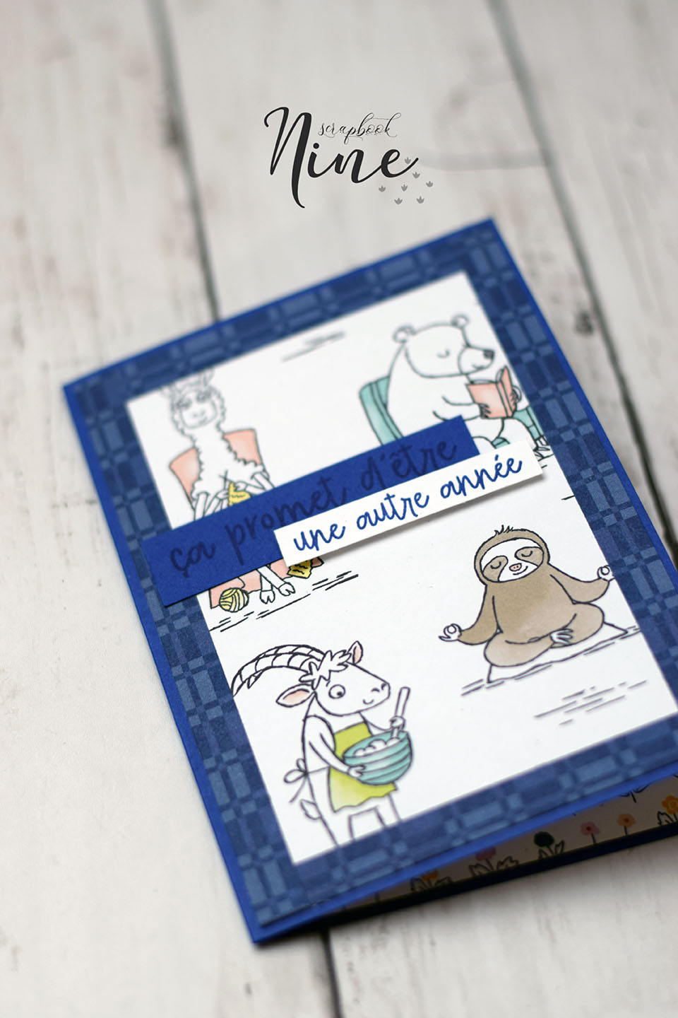 carte popup bleue pour souhaiter la bonne année (1)