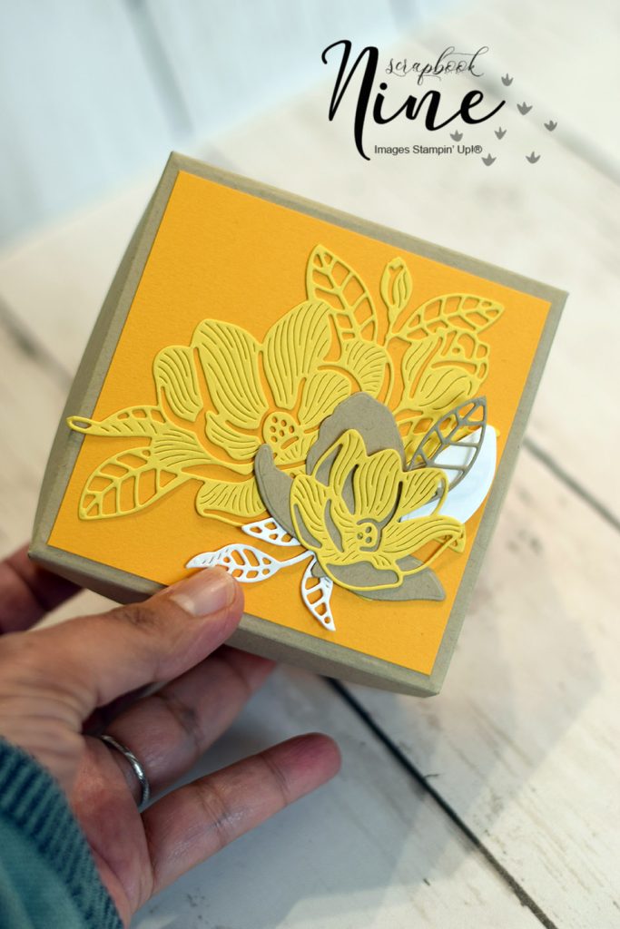 boite origami avec des magnolias jaune 8