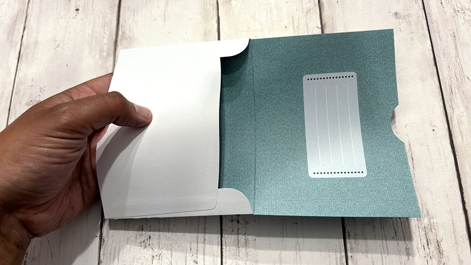 Étape 4 album enveloppe - vue d'ensemble du livret d'enveloppes assemblées