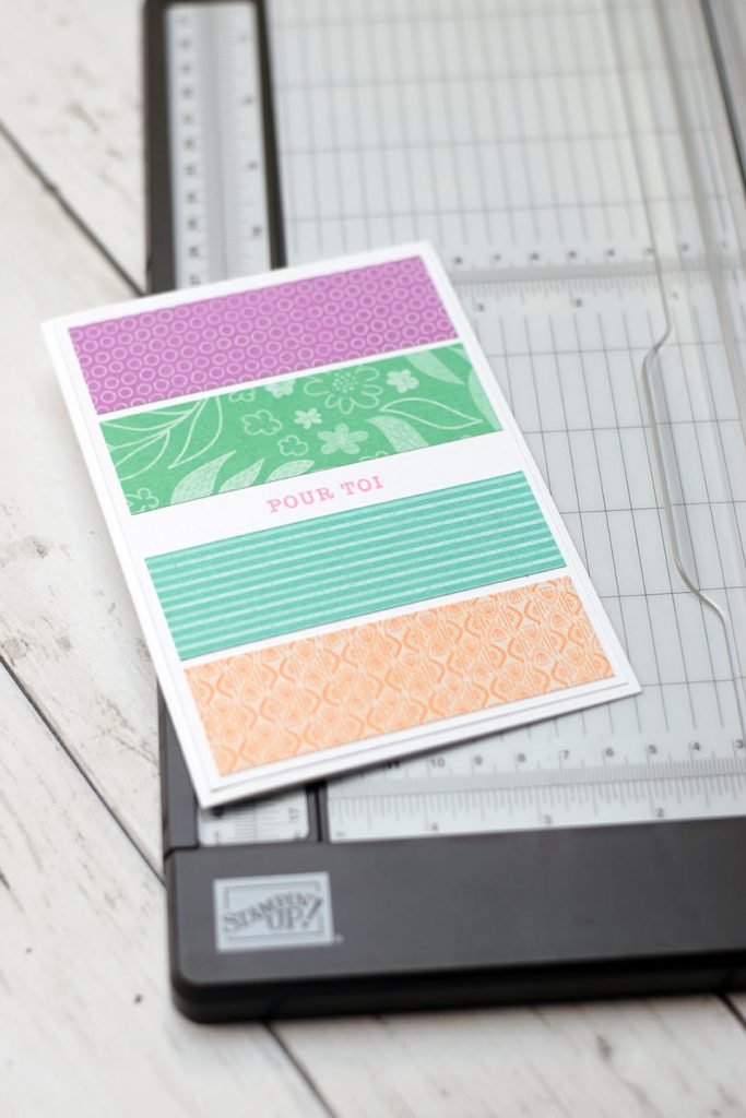 carte chute de papier incolor 2024 1