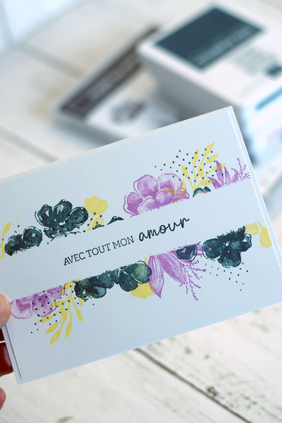 carte-flore-majestueuse-technique-ruban-de-masquage-2