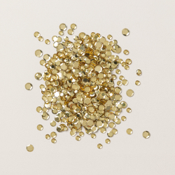 sequins dorés en vrac