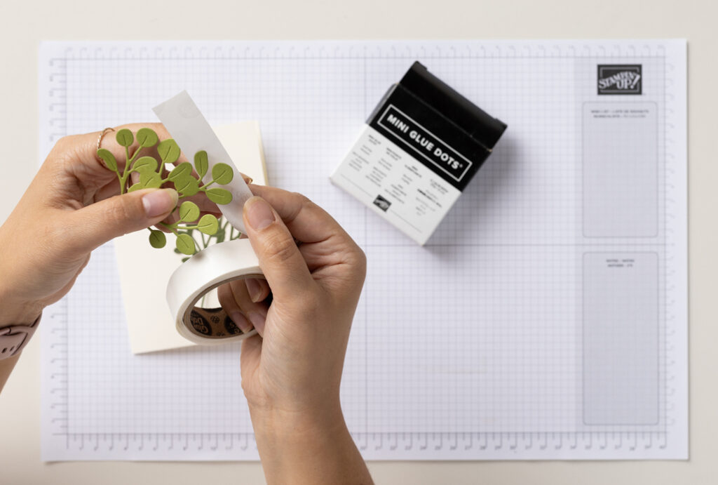 how to use mini glue dots®