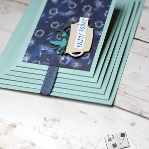 album-photo-de-famille-à-la-mer-format-pyramide-1