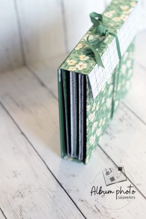 grand-album-folio-cartonnee-avec-des-pochettes-2