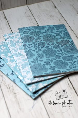 Quatuor de carnets reliés format A5 – Collection florale bleue – Croquis & Notes