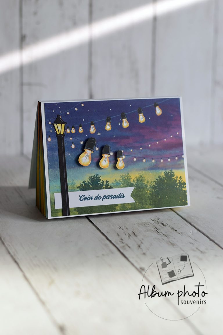 Album photo enveloppe vacances et veillées fait main, couverture avec guirlandes lumineuses et ciel étoilé