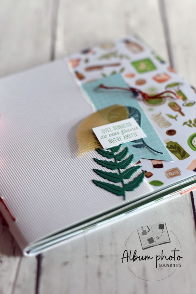 Carnet de recettes reliure cousue main papier gaufré