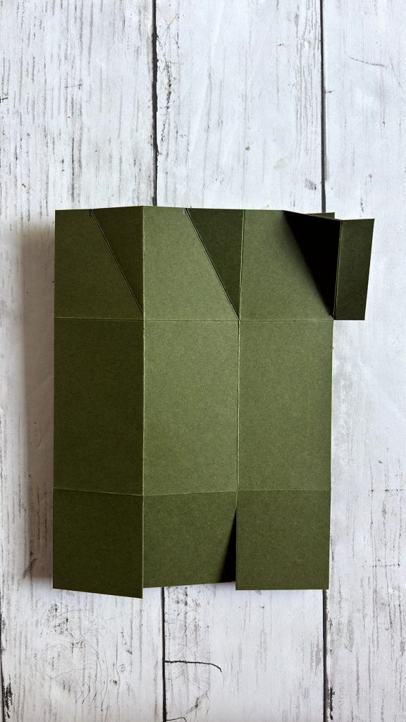 Mise en forme de la boîte en papier