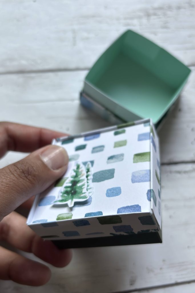 Boite en papier à offrir