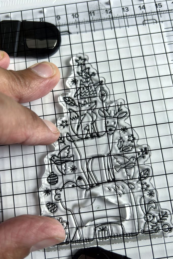 Repositionnement du tampon transparent pour réencrer la scène avec le positionneur d'images Stampin'Up!