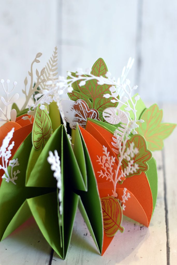 Fabrique ta décoration d'automne en papier